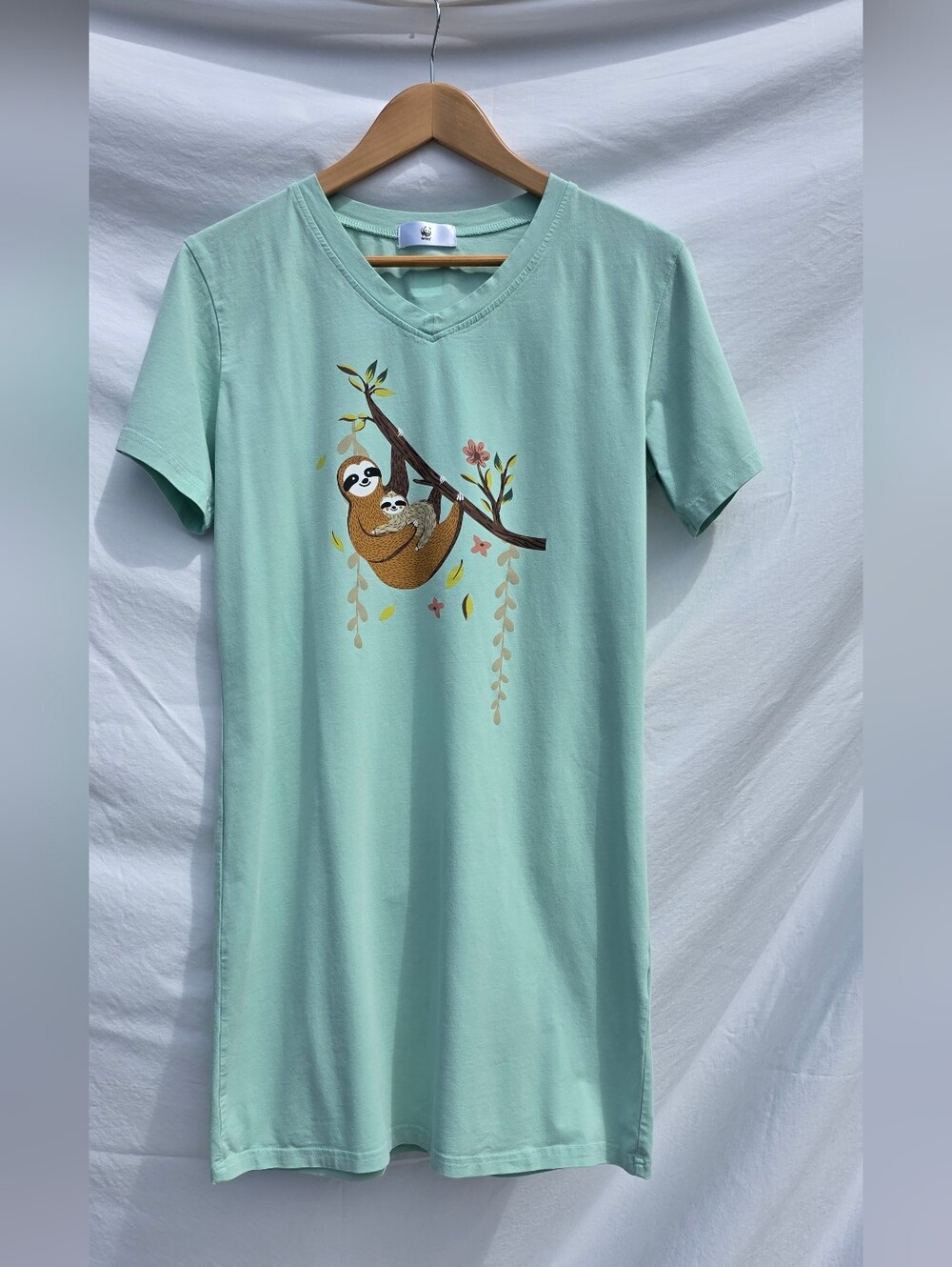 World Wildlife Fund Women's Medium Sleepshirt
